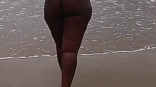 A Quickie at the Beach with a Local Guy