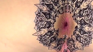 Skinny Sexy White Girl Powerfully Bangs Her Ass with Her Hand