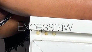 She Couldn’t Stand My Huge Dick Inside Her for 20 Minutes and Run to Grab Water