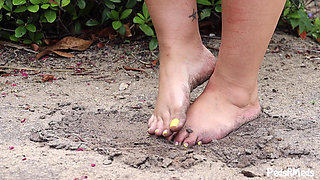 Picante Jenny Dirty Feet Tease