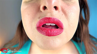 Making Your Step-stepsister Kiss You