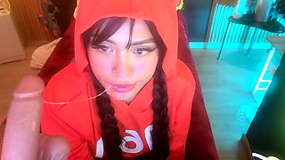 Cute amateur webcam teen girl toying pussy on webcam